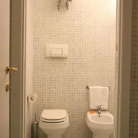 Mini *